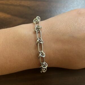 Stainless steel knot chain bracelet